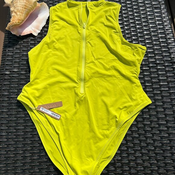 Ladies SKIMS Swim Sleeveless One Piece Size 3 XL Citrus NWT - Picture 1 of 3